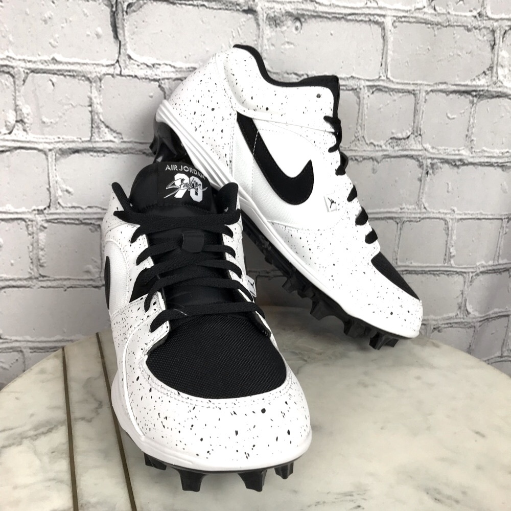 Air Jordan Stadium 90 Low TD Mens White Black Football Cleats Sz 10.5 HQ0210-100